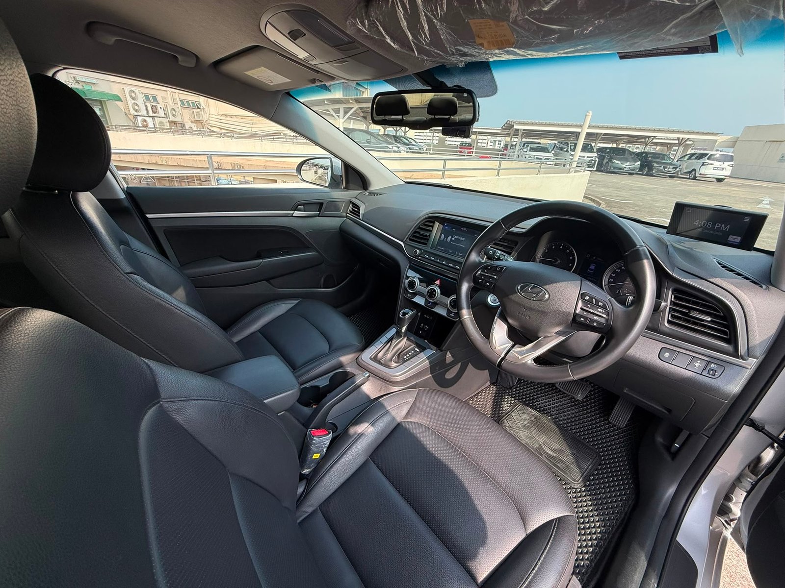 Hyundai Avante 1.6 GLS photo 7